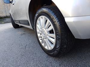 SANDERO 1.6 PRIVILEGE 8V