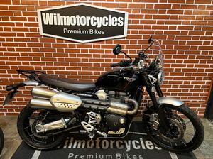 TRIUMPH BONNEVILLE SCRAMBLER 1200 XC