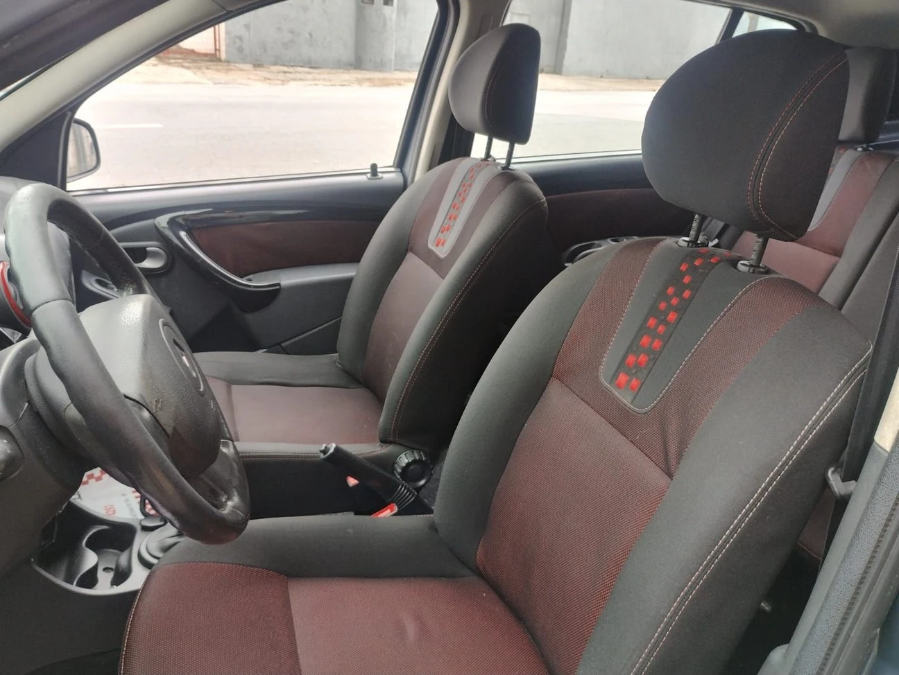 SANDERO 1.6 STEPWAY 8V