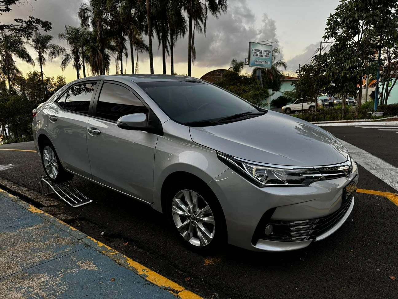 COROLLA 2.0 XEI 16V