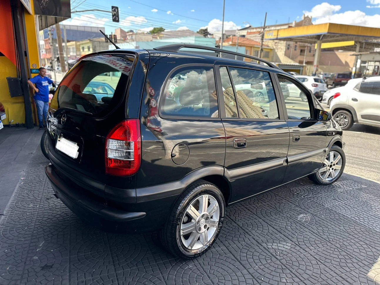 ZAFIRA 2.0 MPFI ELITE 8V