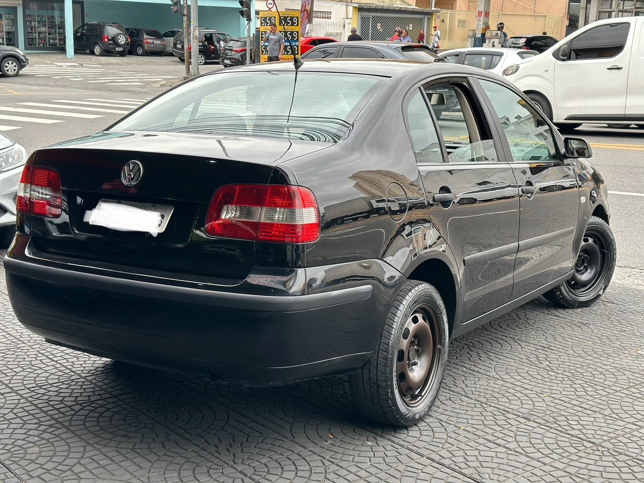 POLO SEDAN 1.6 MI 8V