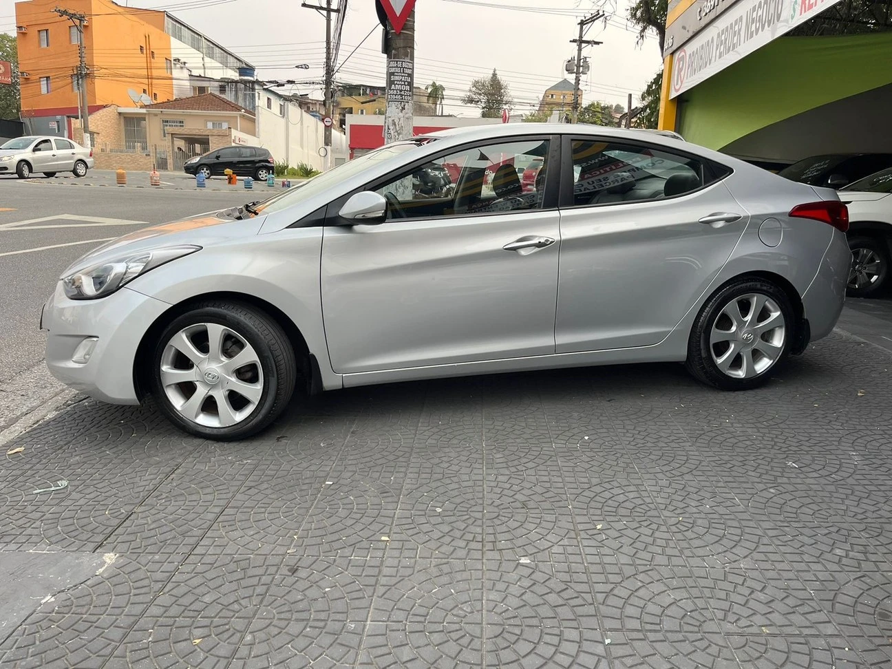 ELANTRA 1.8 GLS 16V