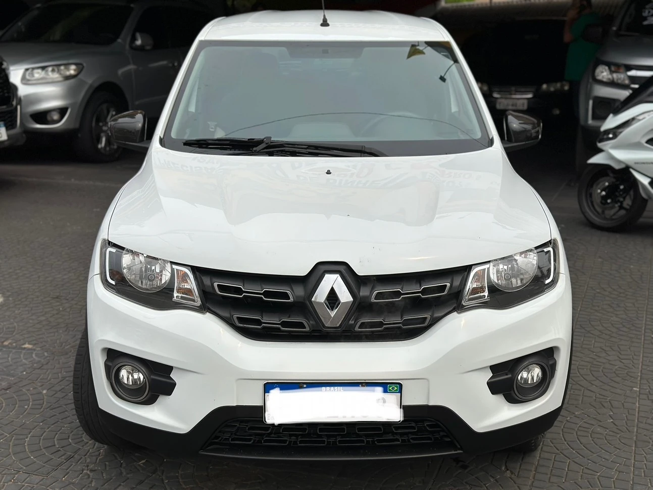 KWID 1.0 12V SCE INTENSE