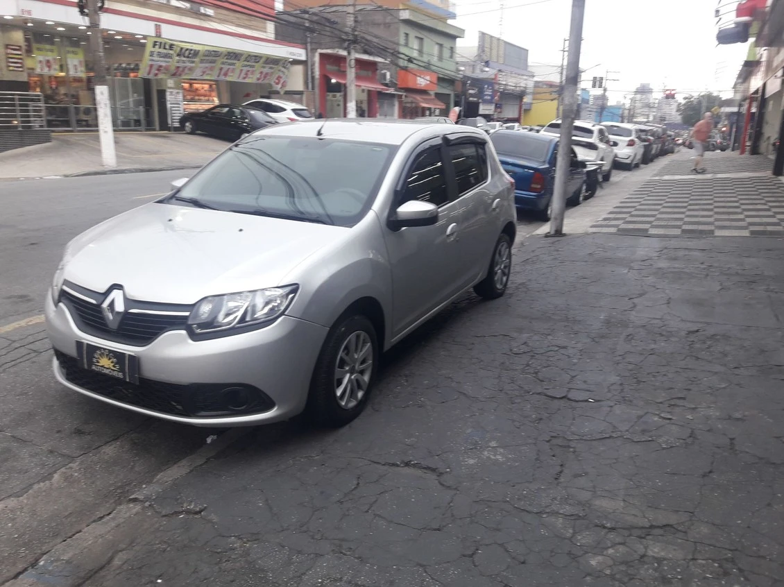 SANDERO 1.0 EXPRESSION 16V