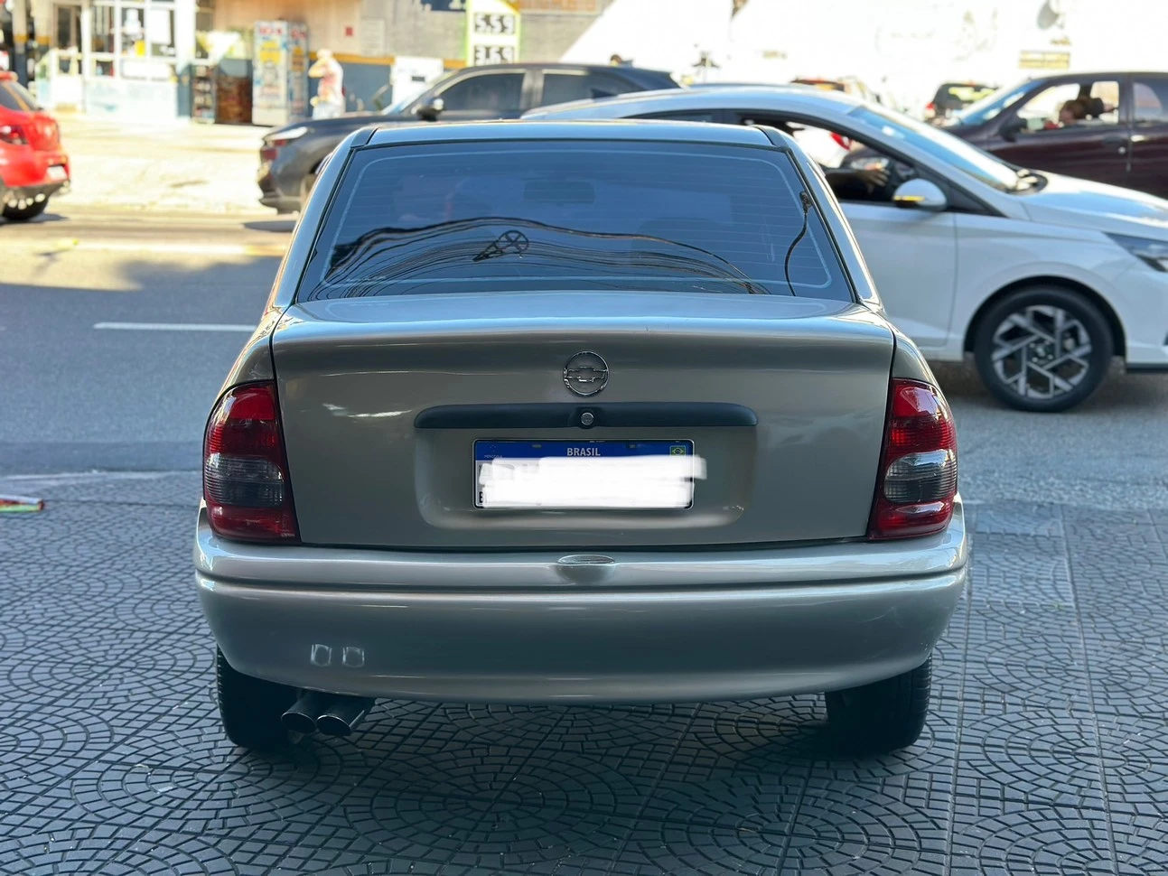 CORSA 1.0 MPFI SEDAN 8V