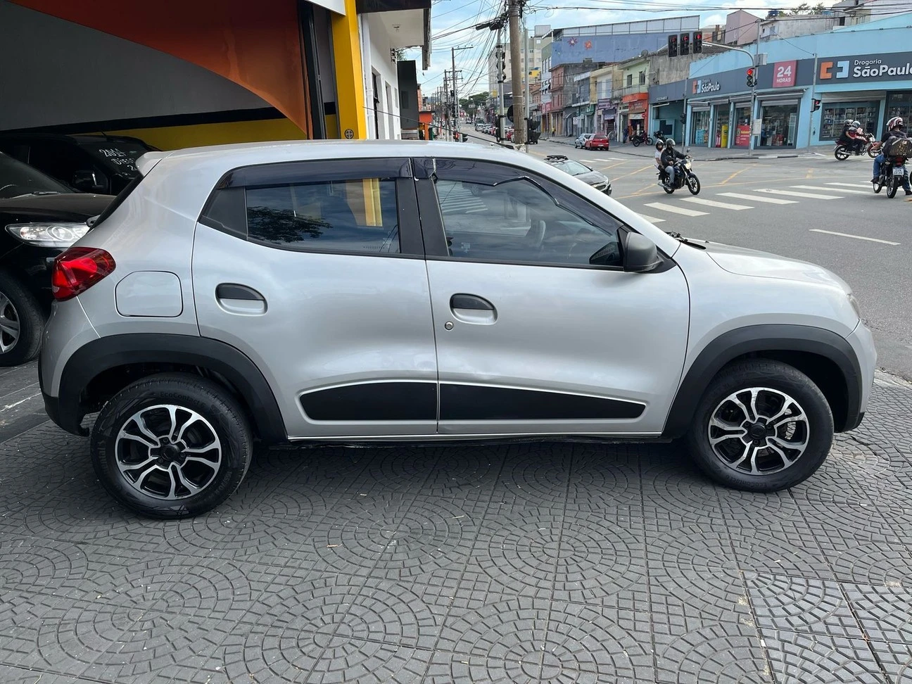 KWID 1.0 12V SCE ZEN