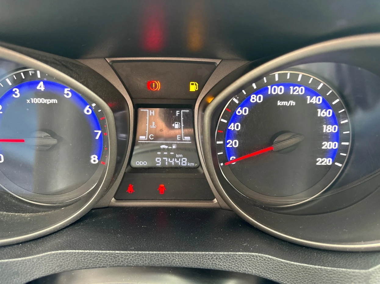 HB20S 1.6 COMFORT PLUS 16V