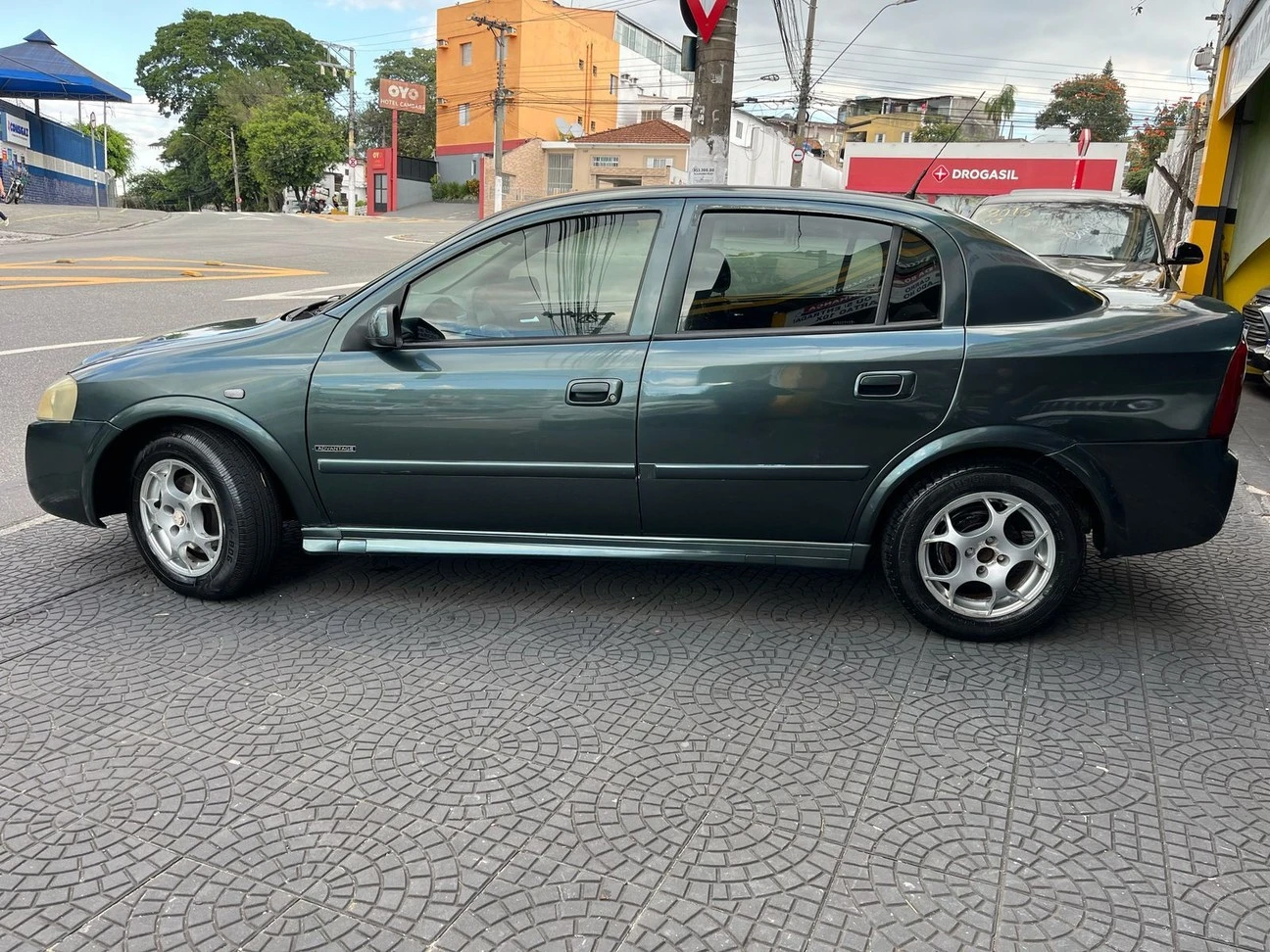 ASTRA 2.0 MPFI ADVANTAGE SEDAN 8V