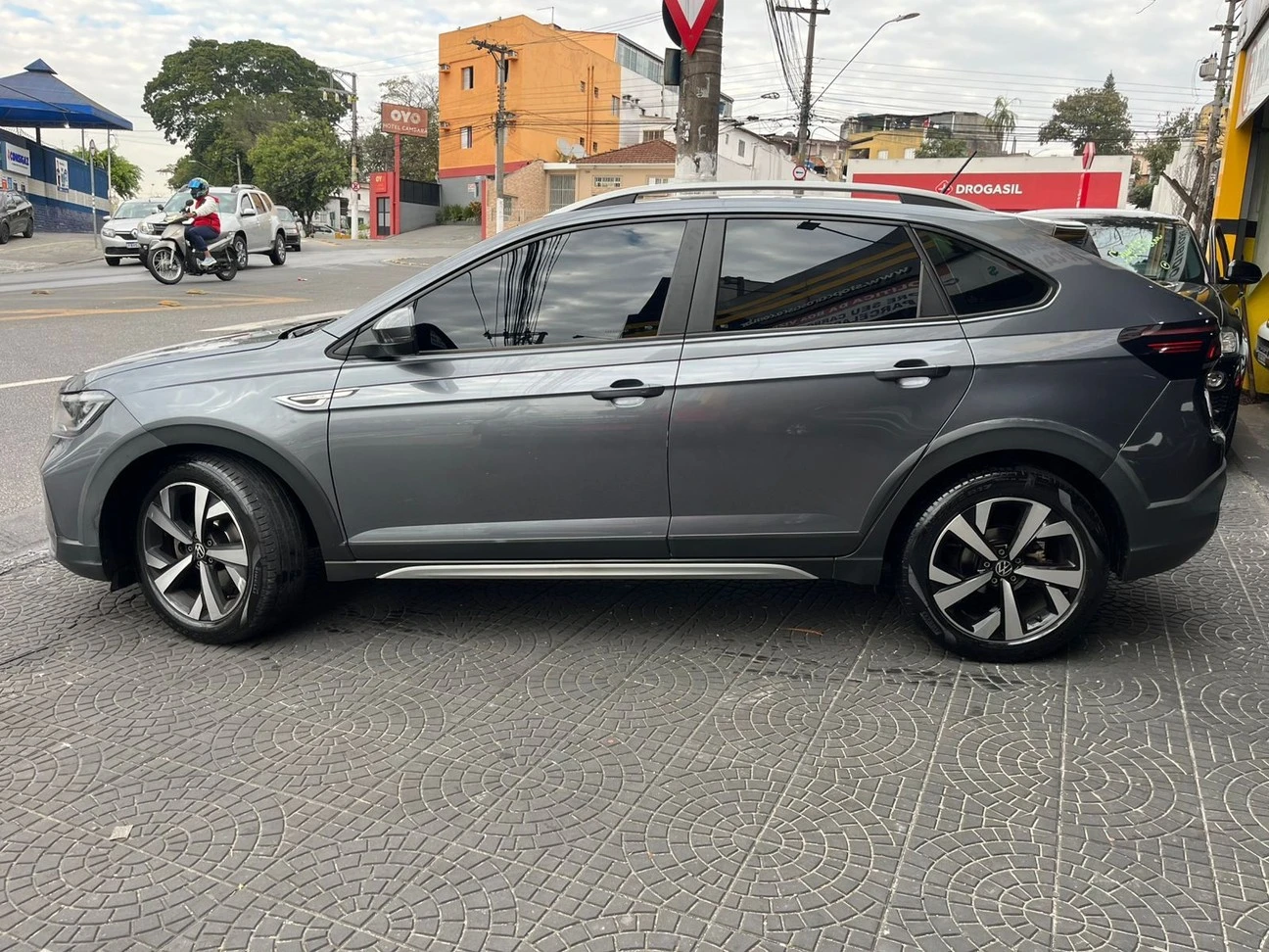 NIVUS 1.0 200 TSI HIGHLINE