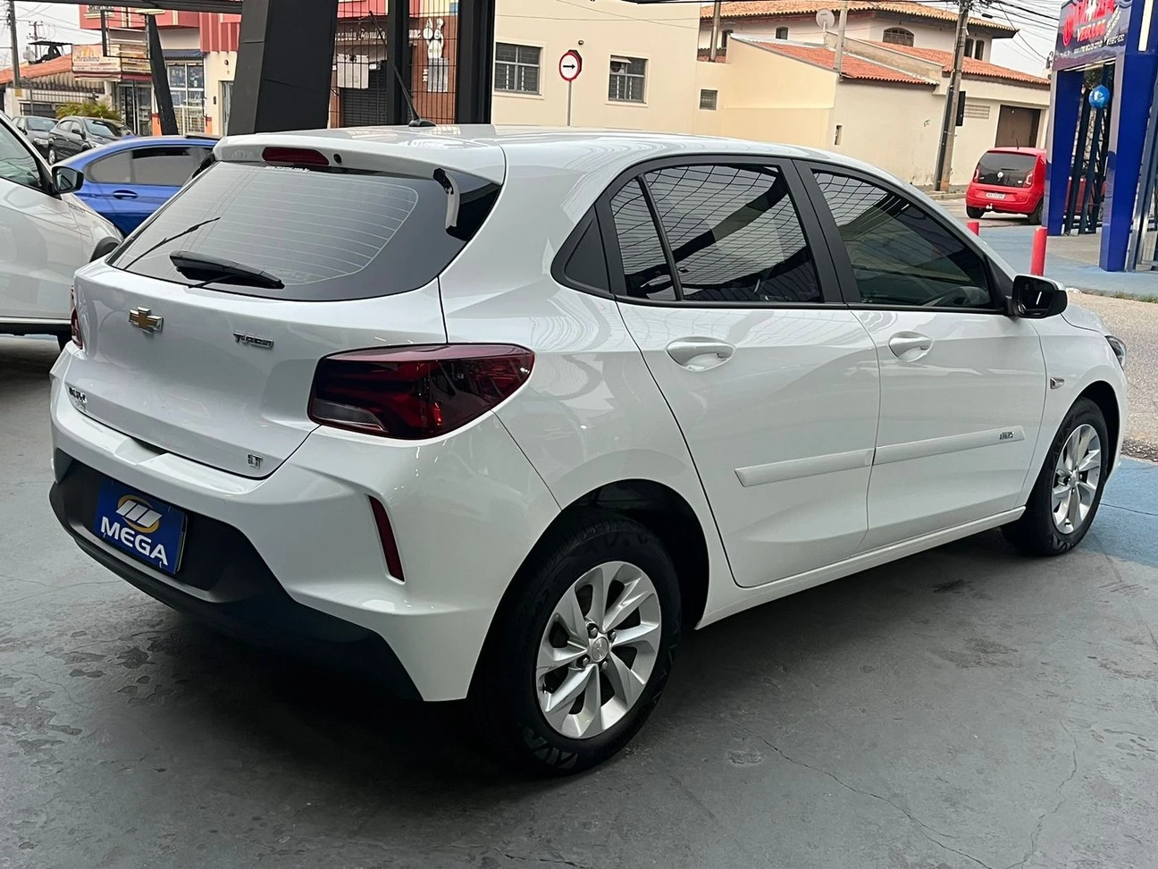 CHEVROLET ONIX 1.0 TURBO LT