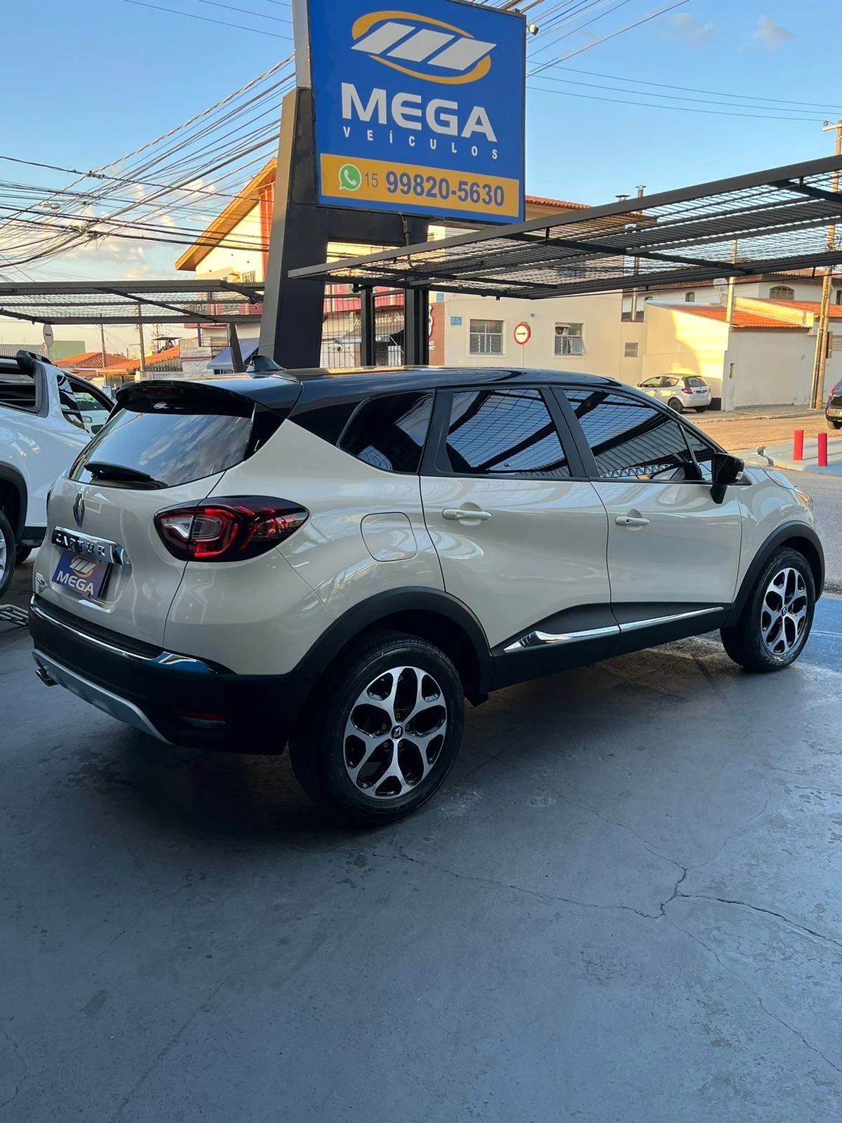 RENAULT CAPTUR 2.0 16V INTENSE