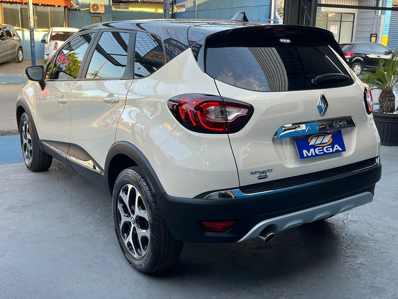 RENAULT CAPTUR 2.0 16V INTENSE