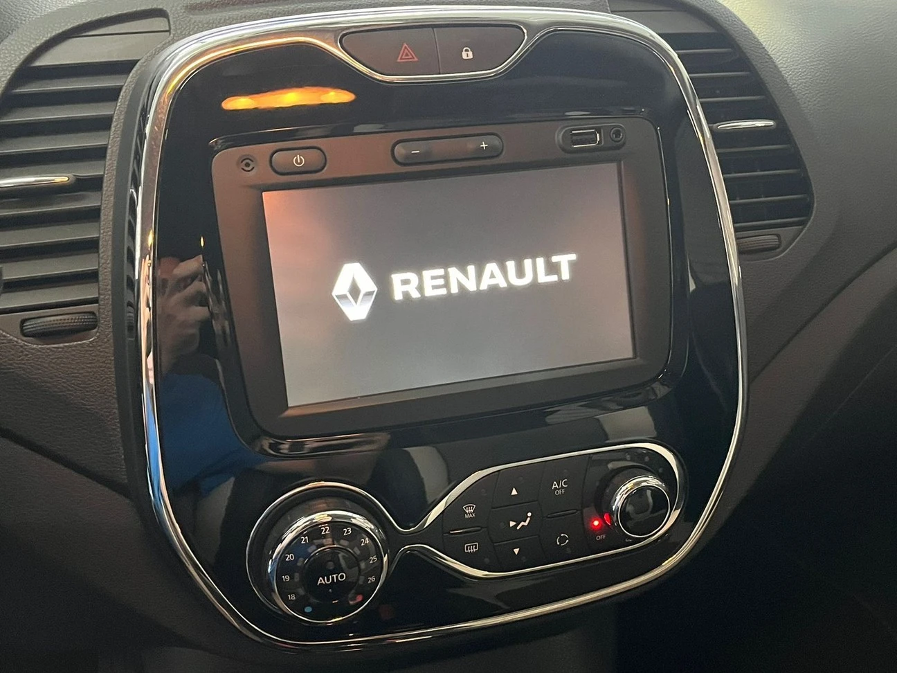 RENAULT CAPTUR 2.0 16V INTENSE