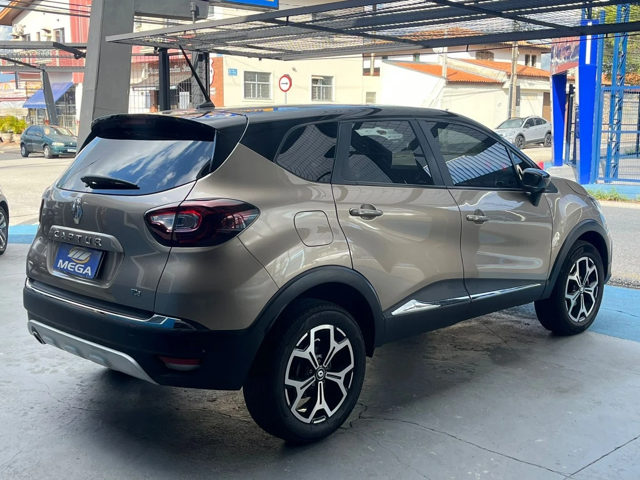 RENAULT CAPTUR 1.3 TCE ICONIC