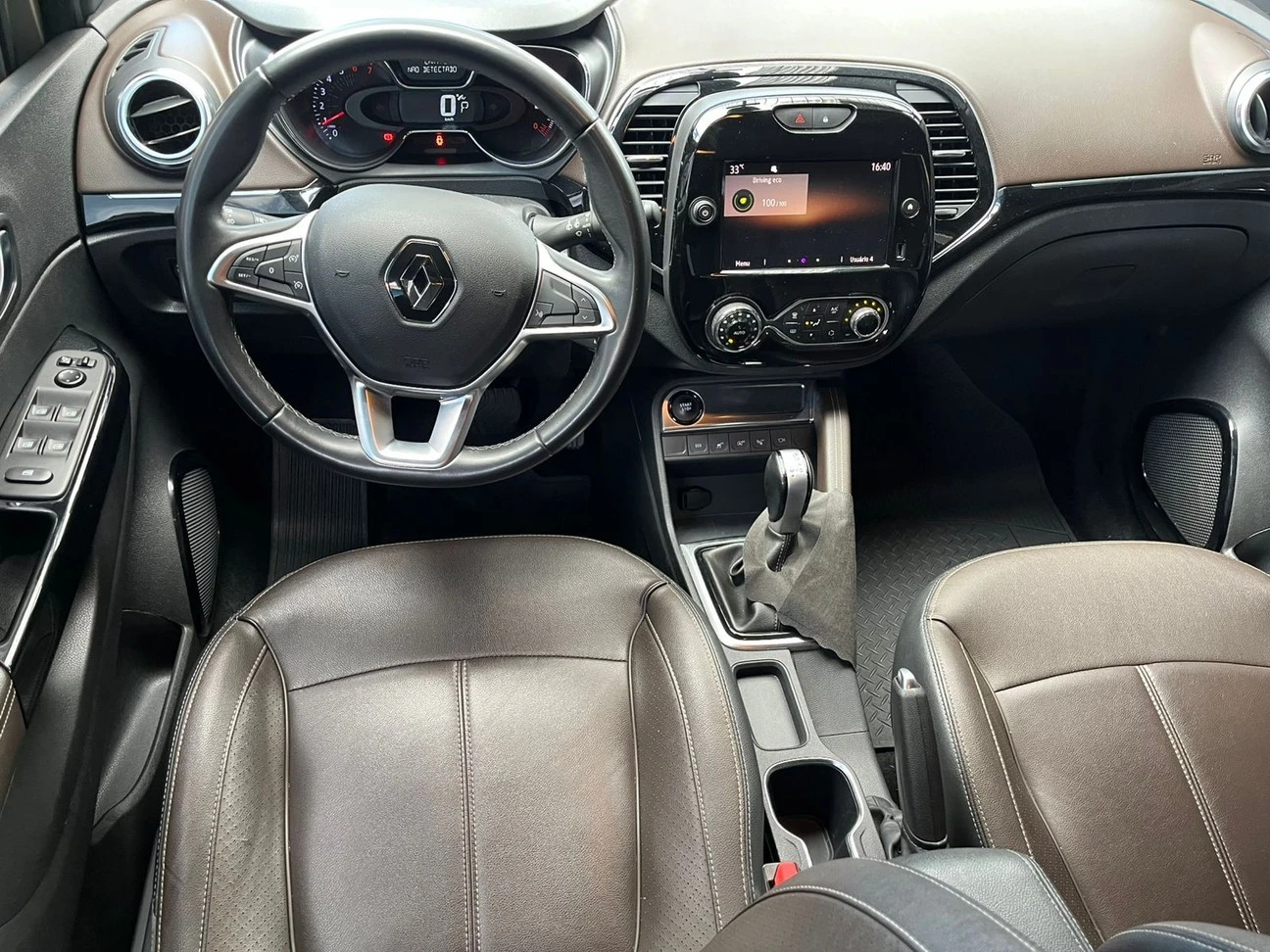 RENAULT CAPTUR 1.3 TCE ICONIC