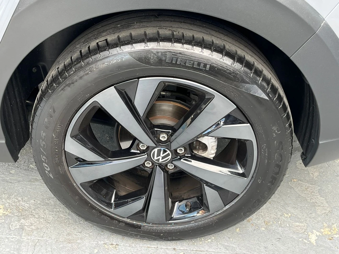 VOLKSWAGEN NIVUS 1.0 200 TSI LAUNCHING EDITION