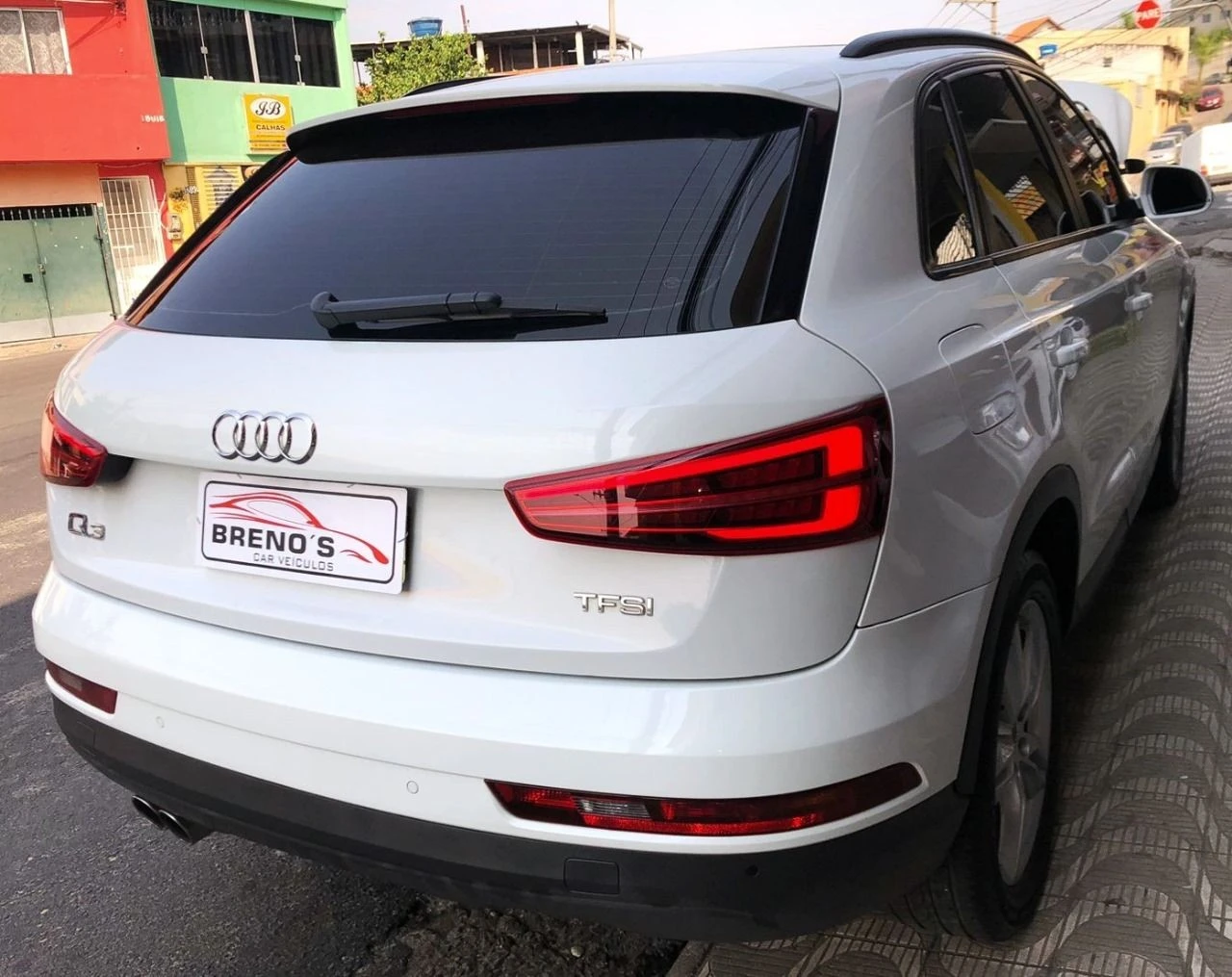 Q3 1.4 TFSI AMBIENTE PLUS