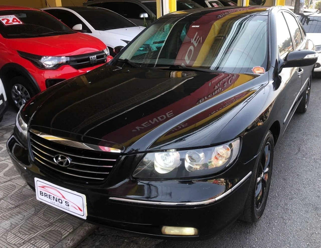 AZERA 3.3 MPFI GLS SEDAN V6 24V