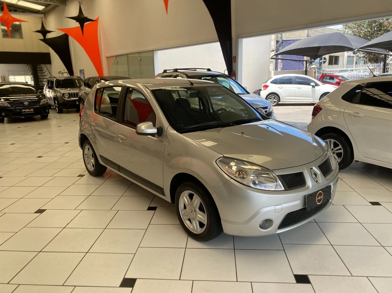 SANDERO 1.6 PRIVILEGE 16V