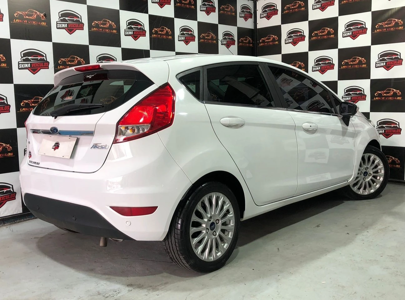 FIESTA 1.6 TITANIUM PLUS HATCH 16V