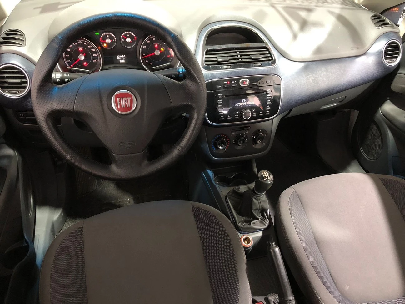 PUNTO 1.4 ATTRACTIVE 8V