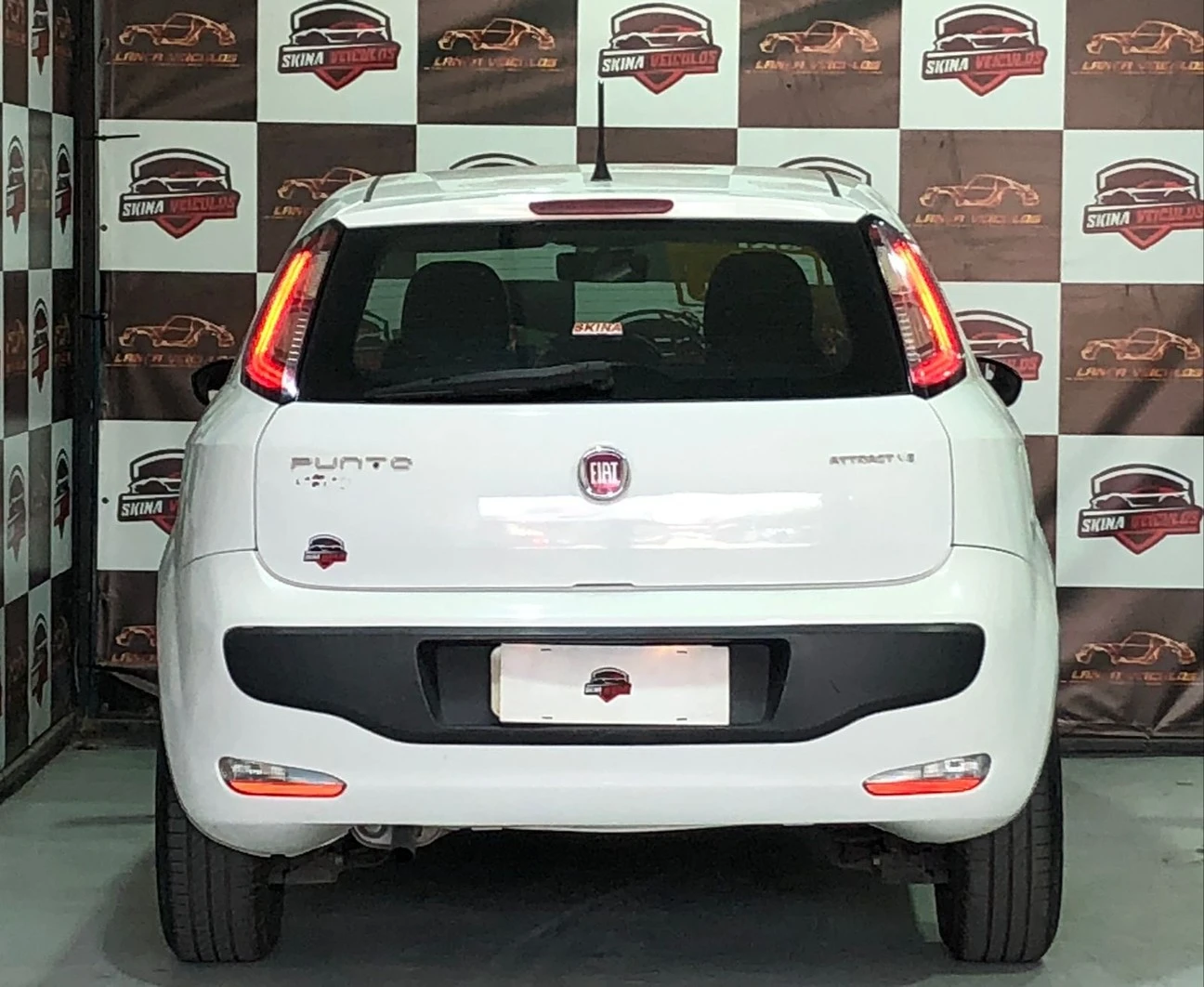 PUNTO 1.4 ATTRACTIVE 8V