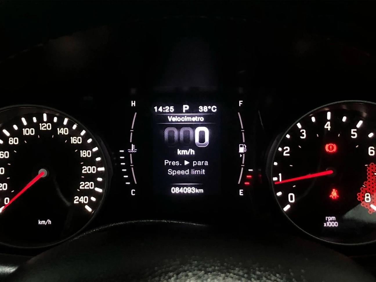 FIAT/TORO 1.8 16V EVO FREEDOM AT6 2020