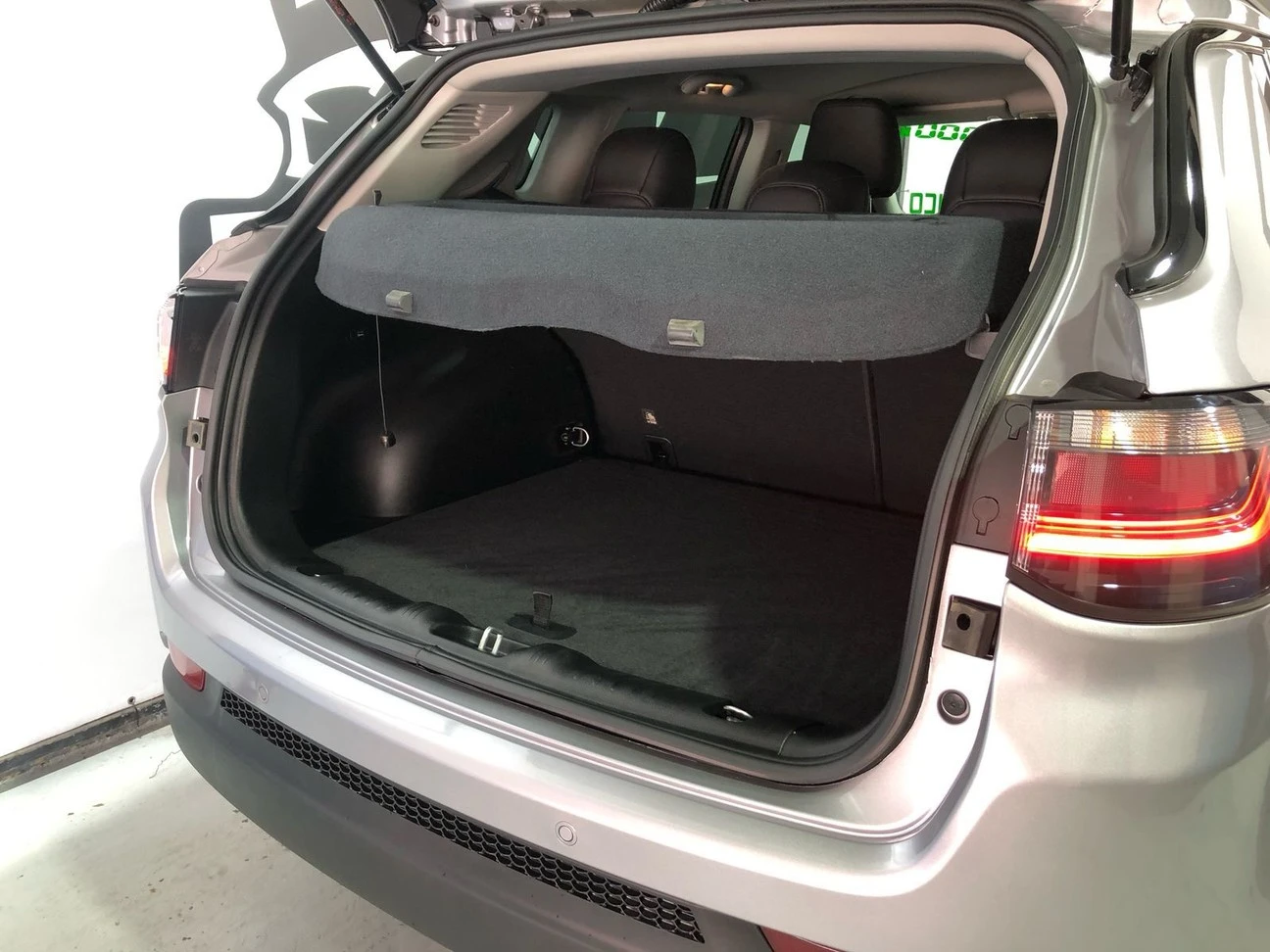 JEEP/COMPASS 1.3 T270 TURBO LONGITUDE AT6 2024
