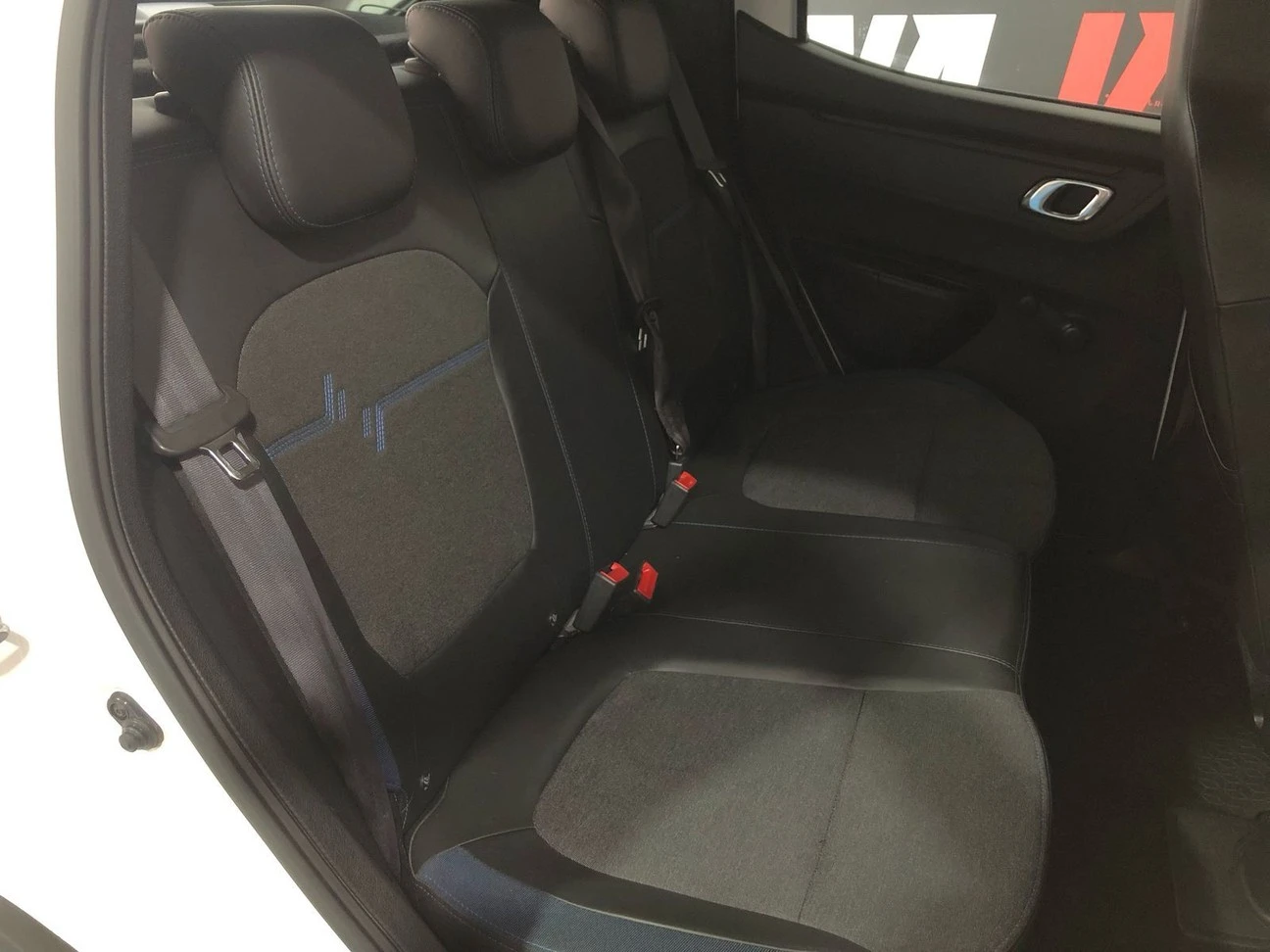 RENAULT/KWID 1.0 12V SCE INTENSE 2024