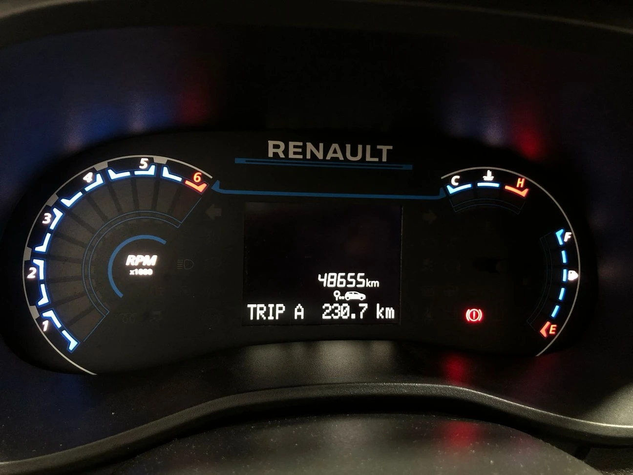 RENAULT/KWID 1.0 12V SCE INTENSE 2024