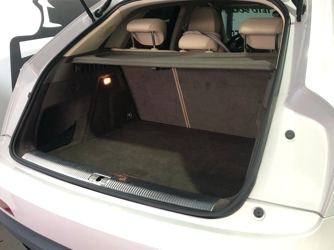 AUDI/Q3 2.0 TFSI AMBIENTE QUATTRO 2014