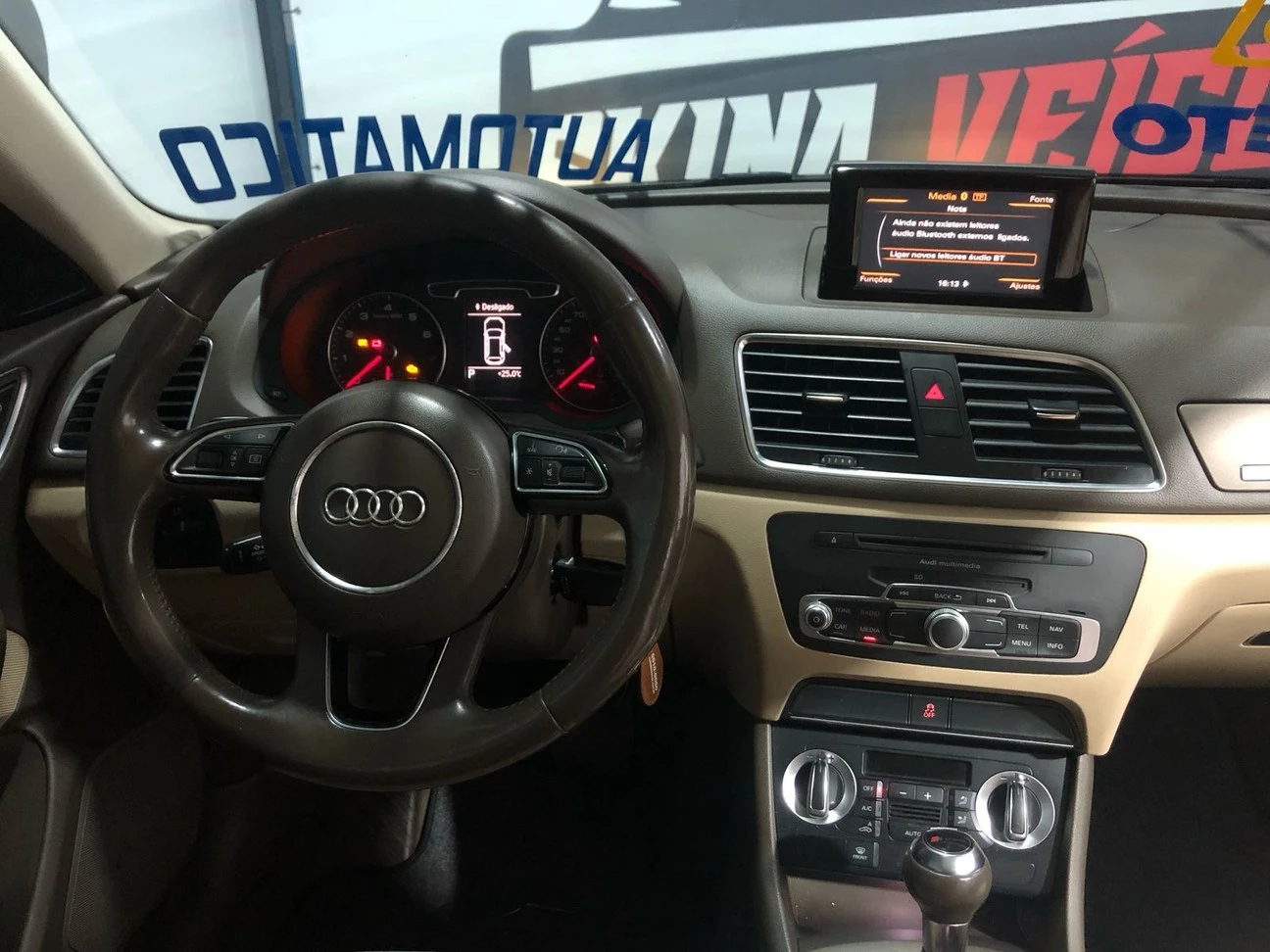 AUDI/Q3 2.0 TFSI AMBIENTE QUATTRO 2014
