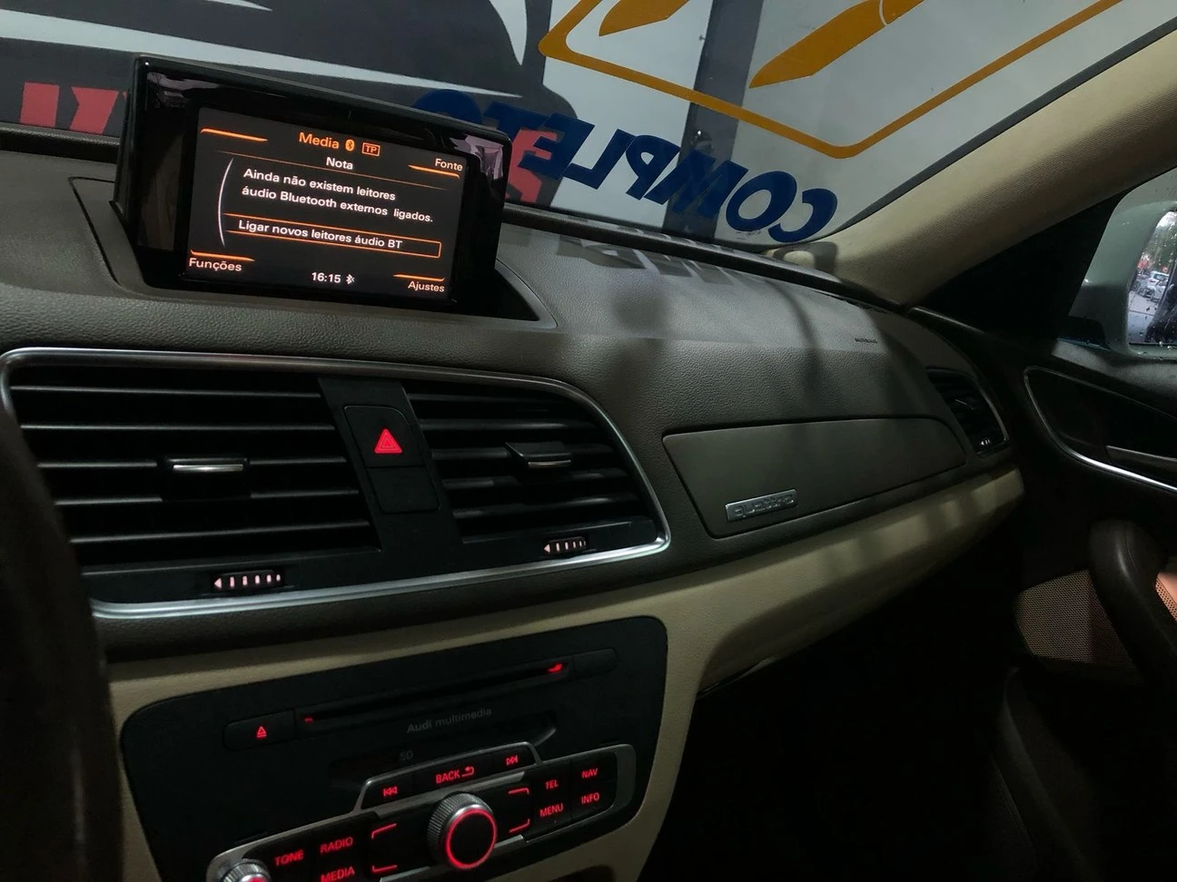 AUDI/Q3 2.0 TFSI AMBIENTE QUATTRO 2014