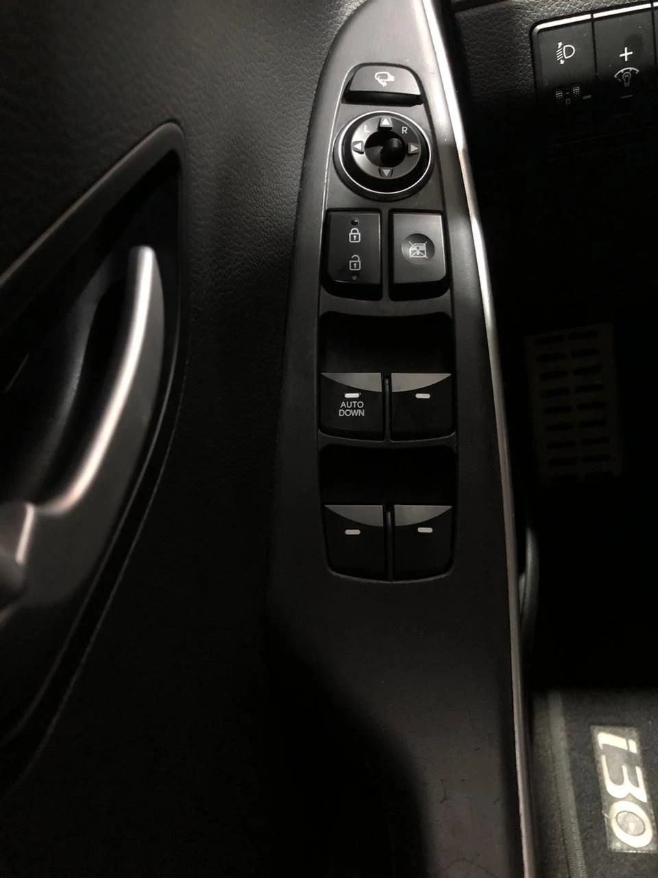 HYUNDAI/I30 1.8 MPI 16V 2015