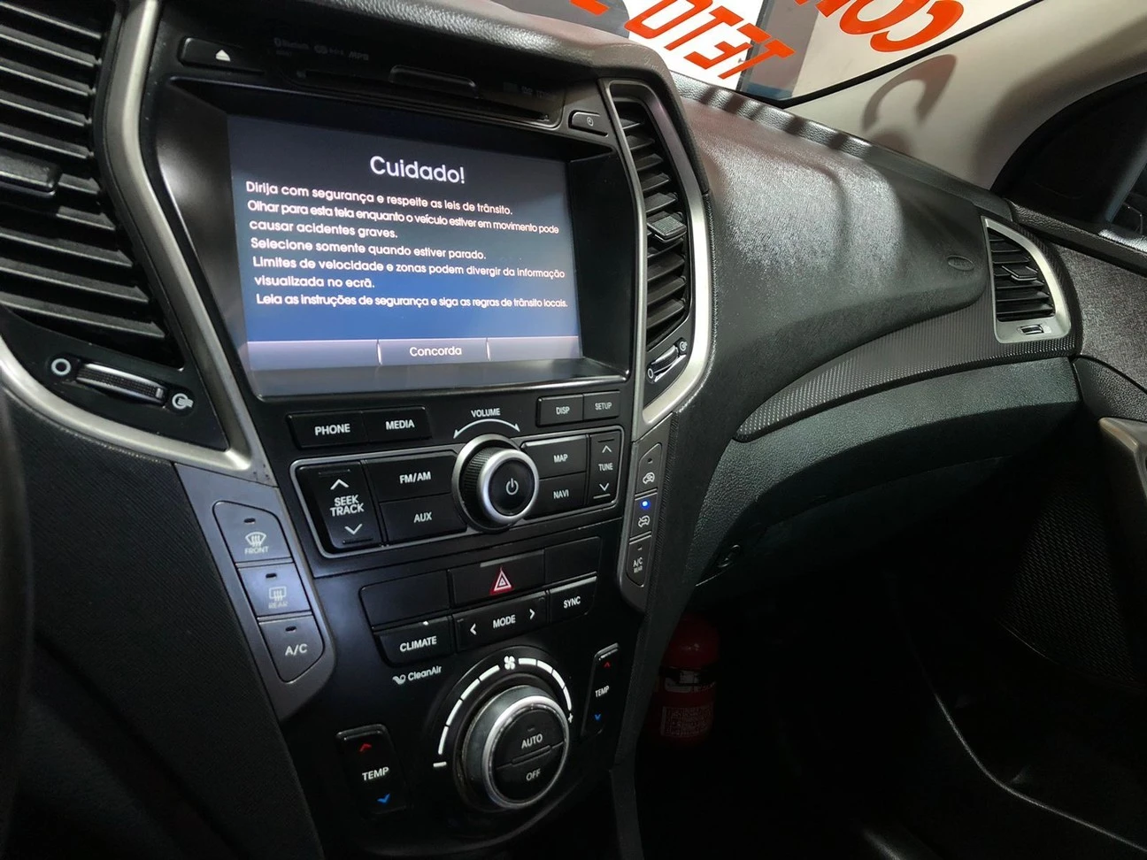 HYUNDAI/SANTA FE 3.3 MPFI 4X4 7 LUGARES V6 270CV 2018