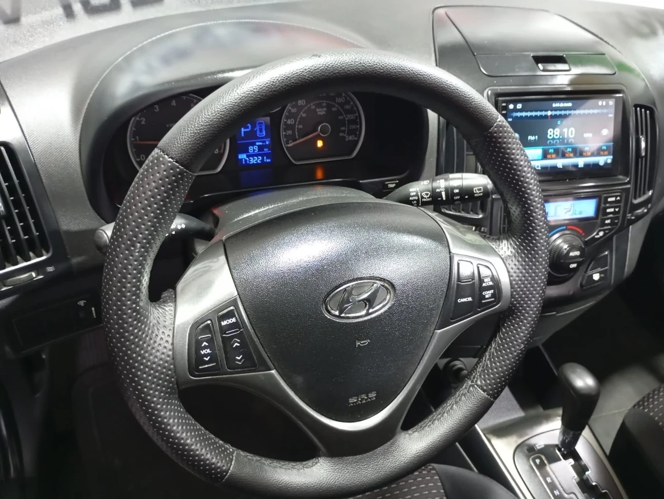 HYUNDAI/I30 2.0 MPI 16V 2010