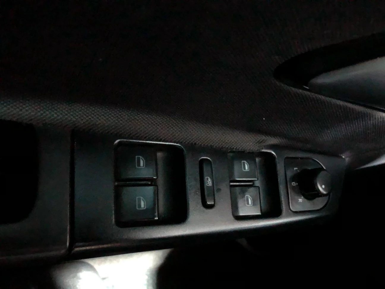 VOLKSWAGEN/CROSSFOX 1.6 MI 8V 2011