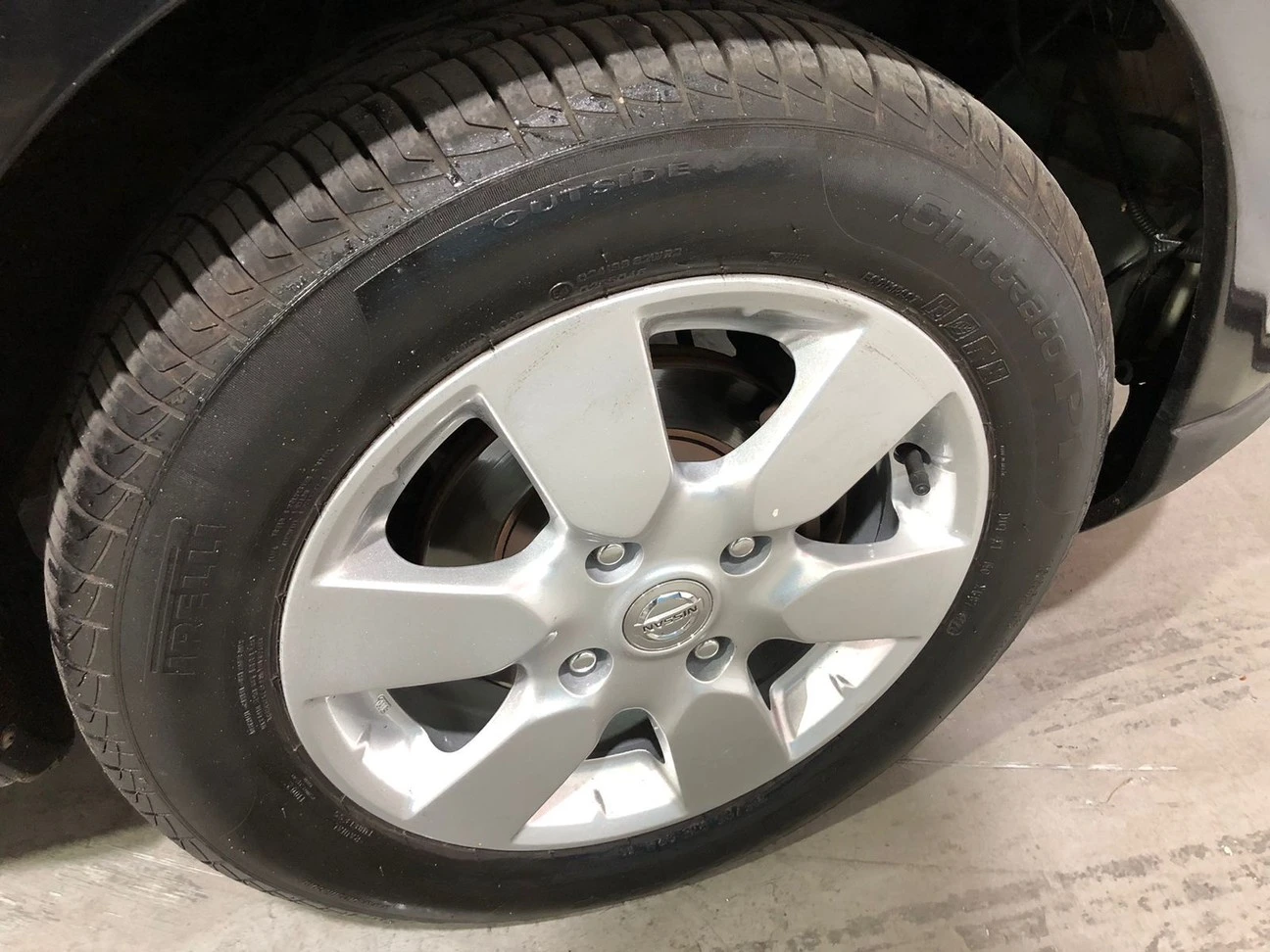 NISSAN/LIVINA 1.6 SL 16V 2010