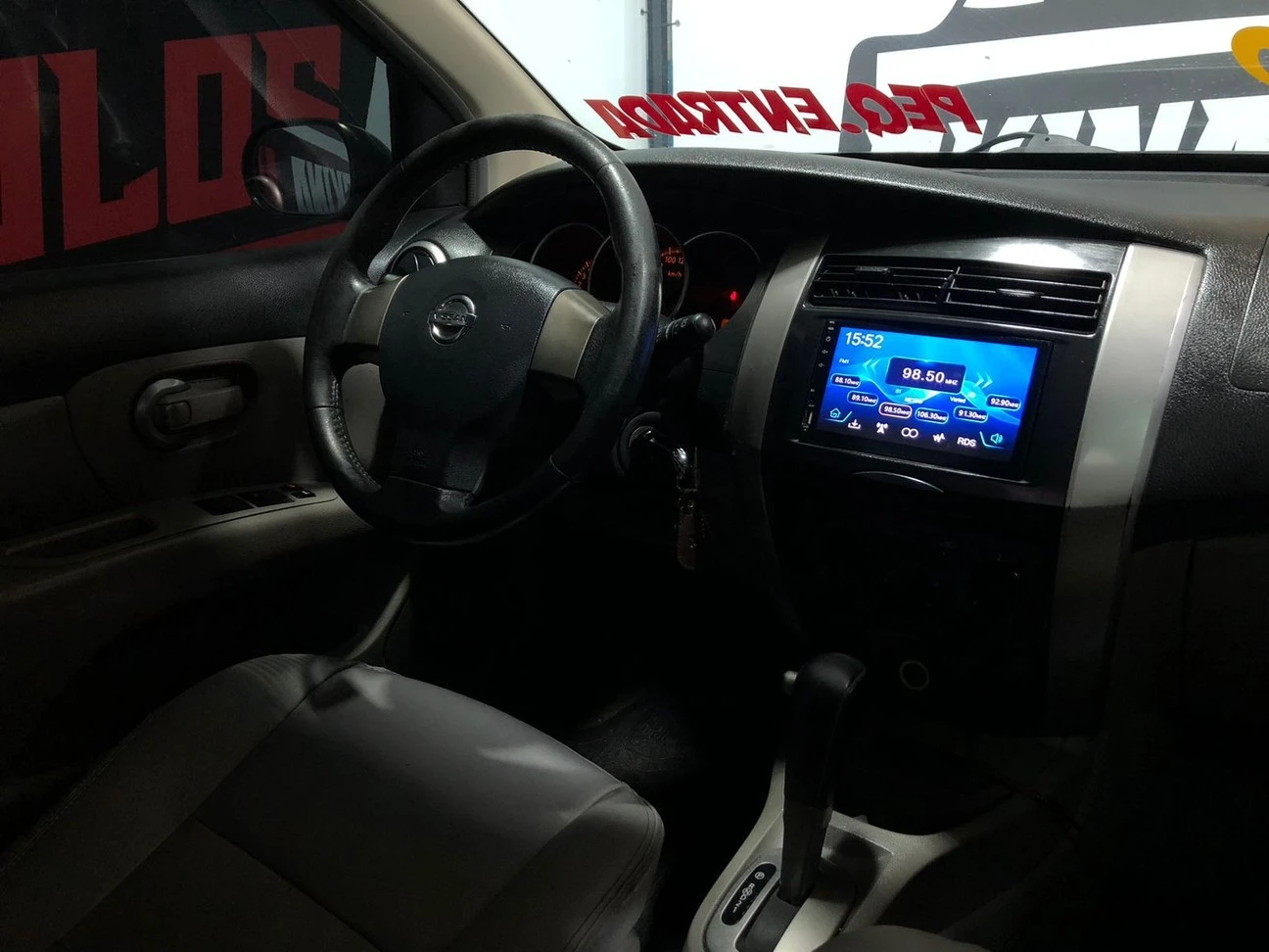 NISSAN/LIVINA 1.6 SL 16V 2010