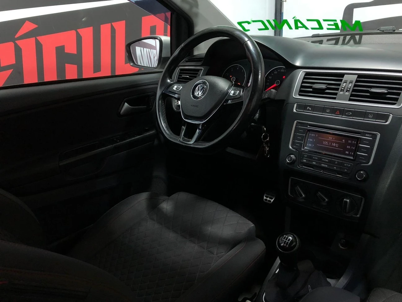 VOLKSWAGEN/CROSSFOX 1.6 MI 8V 2015