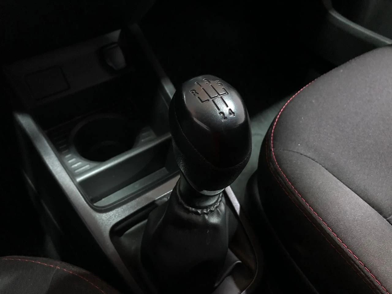 RENAULT/KWID 1.0 12V SCE ZEN 2023