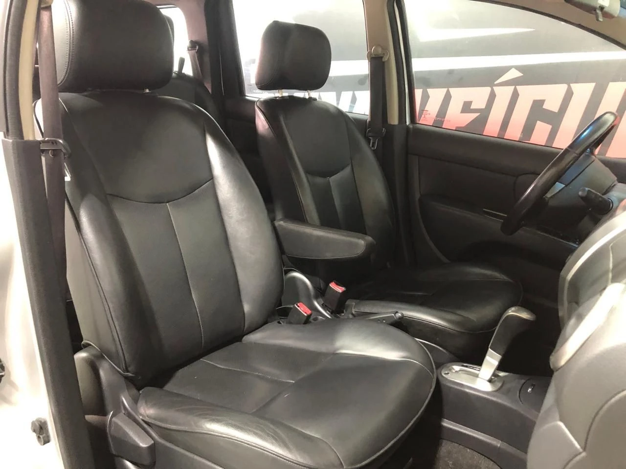 NISSAN/GRAND LIVINA 1.8 SL 16V 2013
