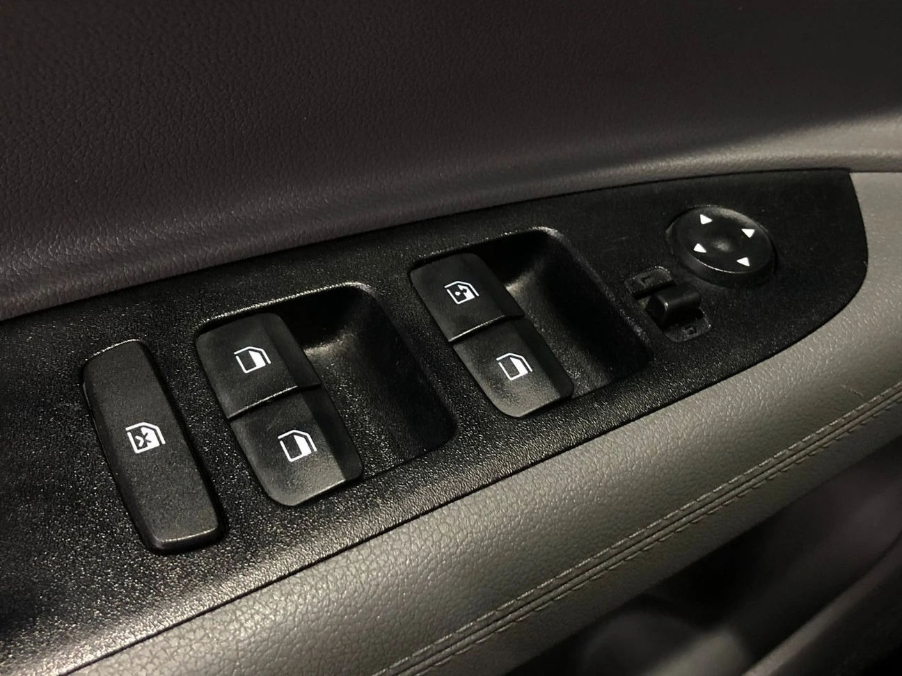 HYUNDAI/HB20S 1.0 12V COMFORT 2024