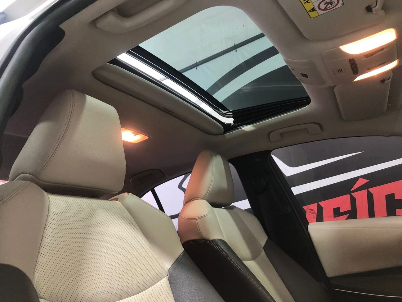 TOYOTA/COROLLA 1.8 VVT-I HYBRID ALTIS PREMIUM 2023