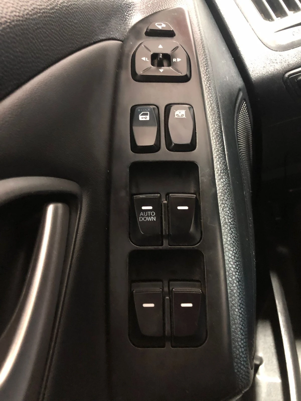 HYUNDAI/IX35 2.0 16V 2015