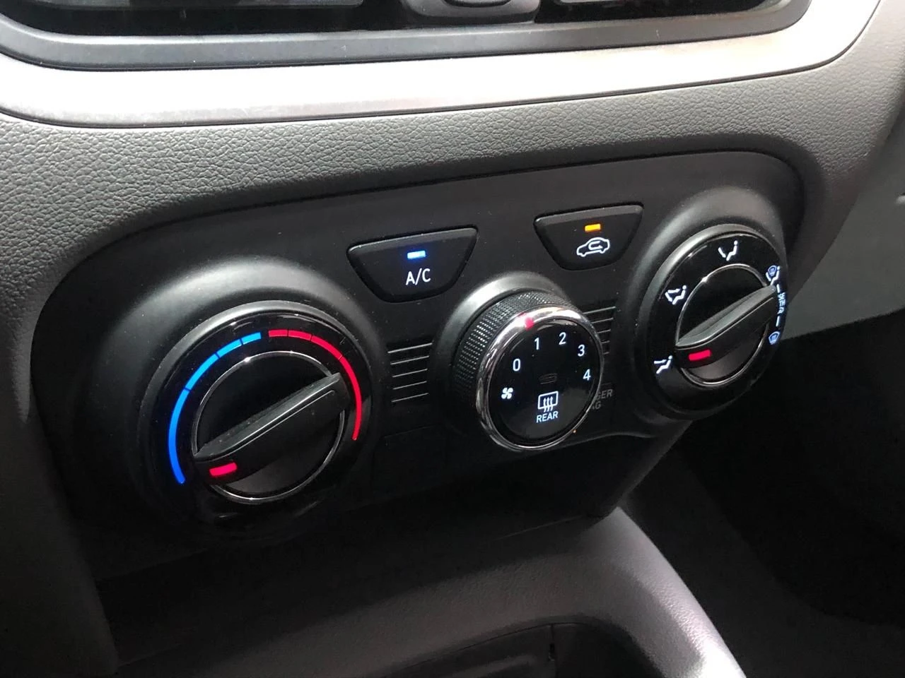 HYUNDAI/HB20S 1.0 12V COMFORT PLUS 2024