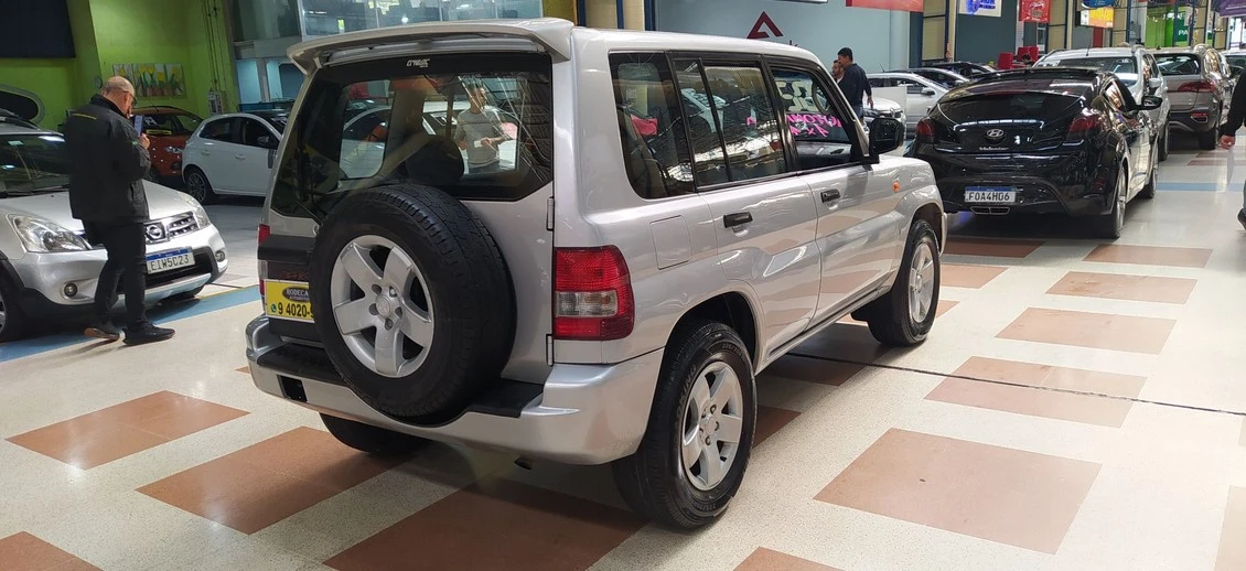 PAJERO TR4 2.0 4X4 16V 131CV