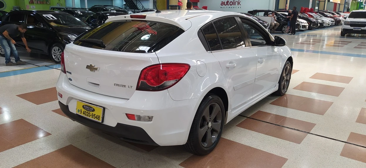 CRUZE 1.8 LT SPORT6 16V