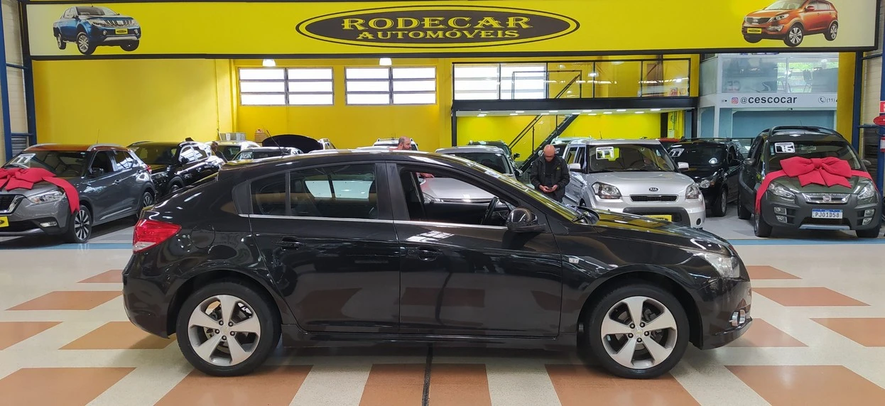 CRUZE 1.8 LT SPORT6 16V